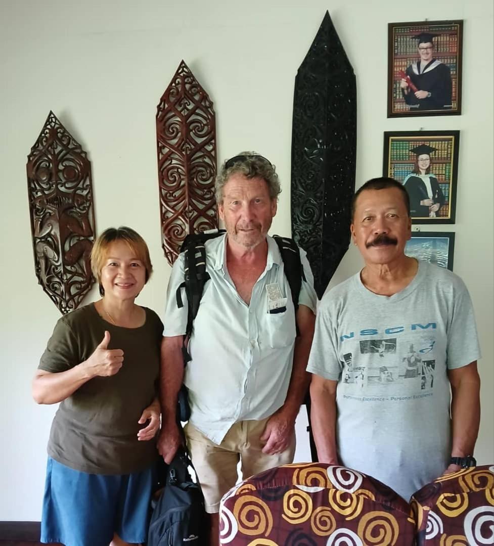 Mulu Tribal Homestay Extérieur photo