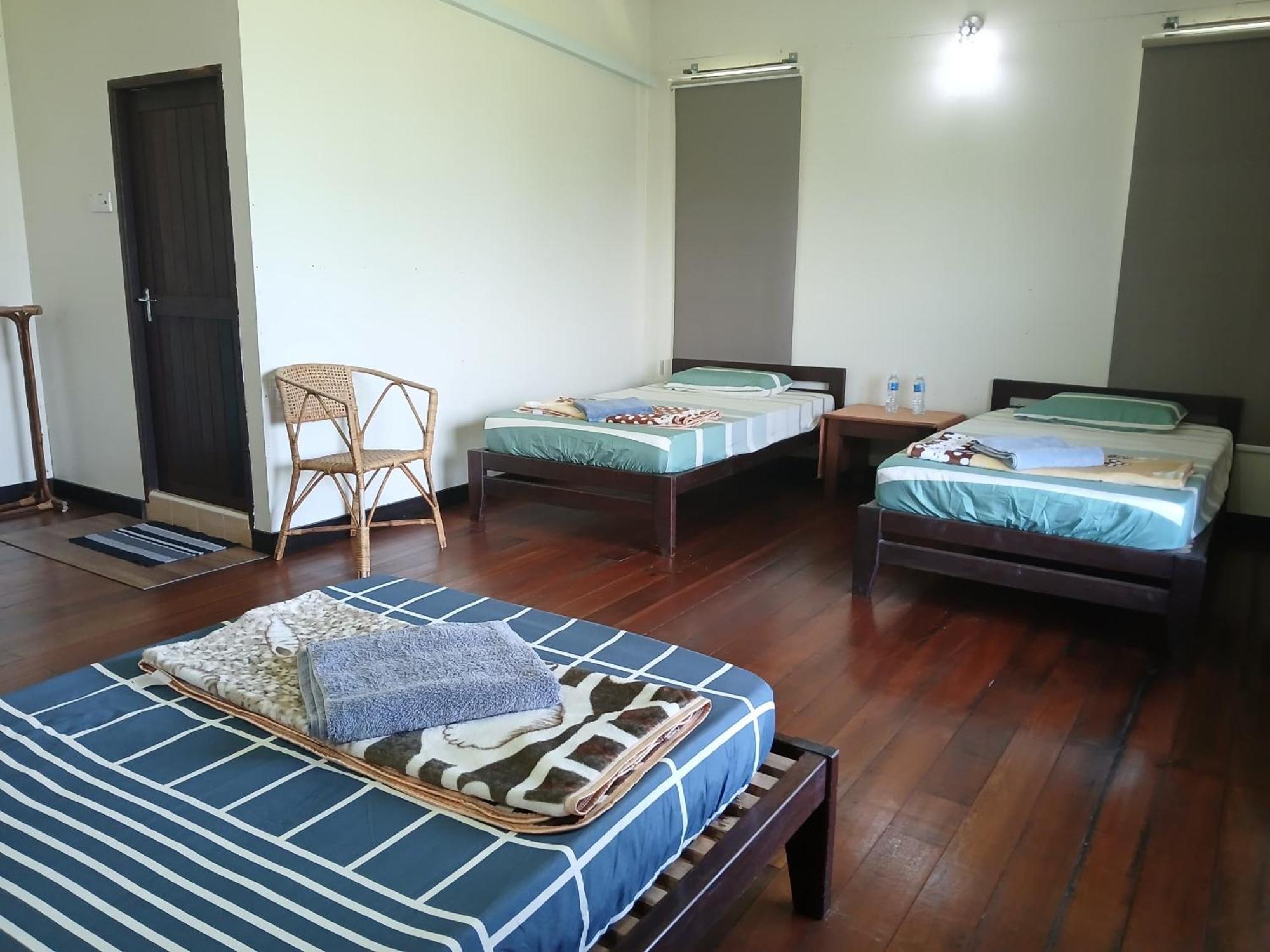 Mulu Tribal Homestay Extérieur photo